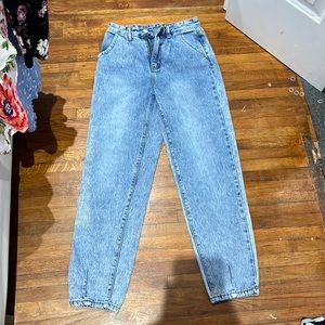 Light washed blue jeans